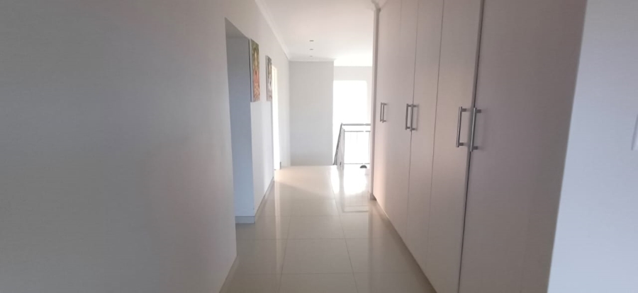 4 Bedroom Property for Sale in Beacon Bay Eastern Cape